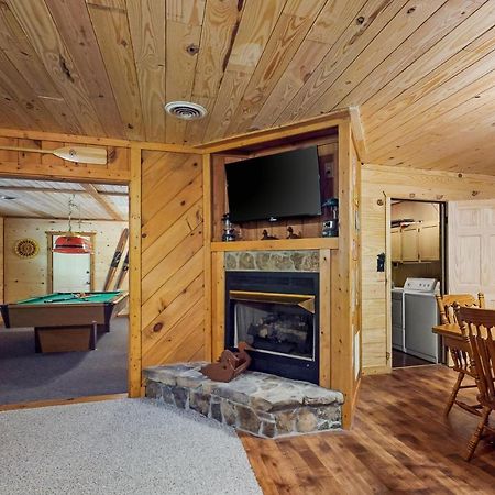 Hootenanny Sevierville Exterior photo