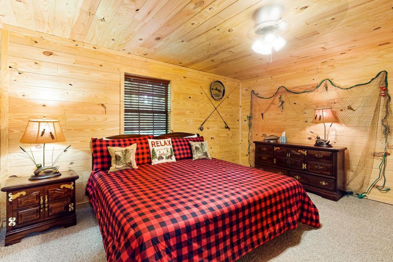 Hootenanny Sevierville Exterior photo