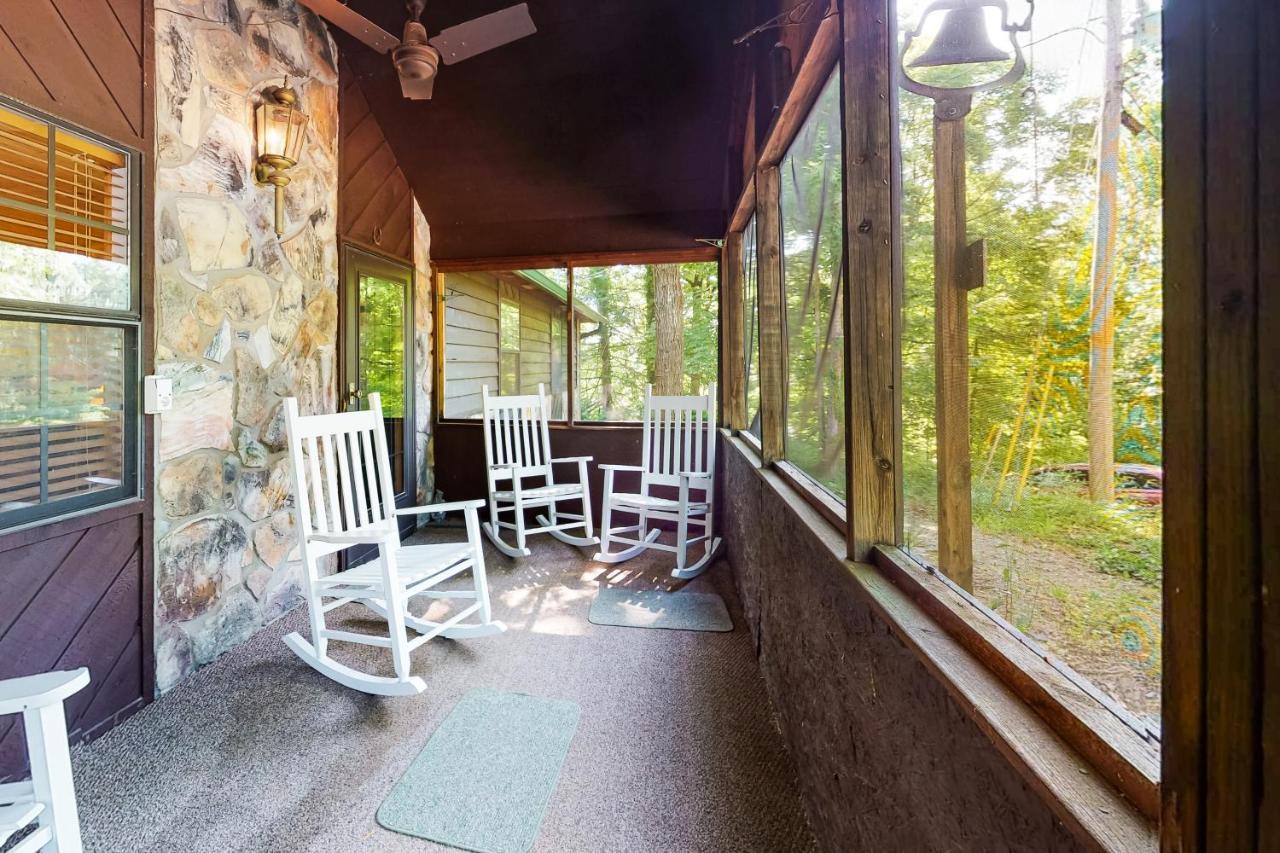 Hootenanny Sevierville Exterior photo